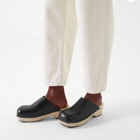 COS Napa Leather Clogs with Sustainab Wooden Sole with Tonal Studs Black Size 8 - Picture 4 of 9
